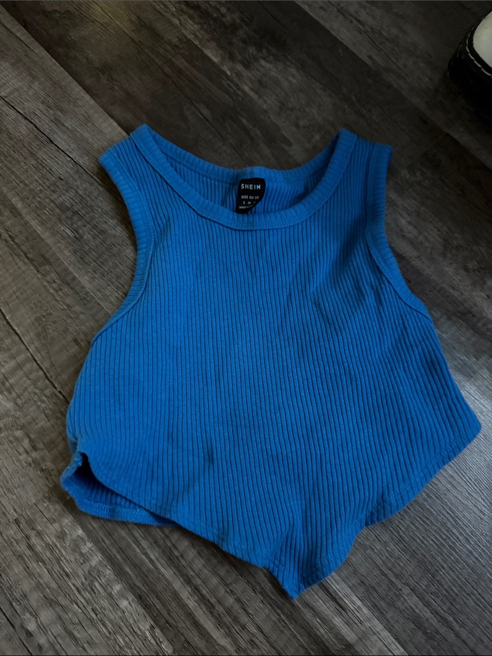 SHEIN Bright Blue Ribbed Cropped Tank